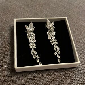 Elegant Silver Leaf Drop Earrings